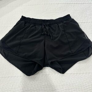 Hotty Hot Lined Shorts 2.5” in Black
